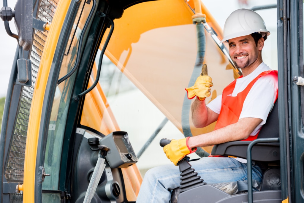 renting heavy equipment